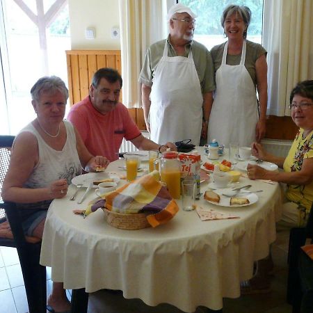 Mo-Ha Panzio Bed & Breakfast Torokszentmiklos Dış mekan fotoğraf